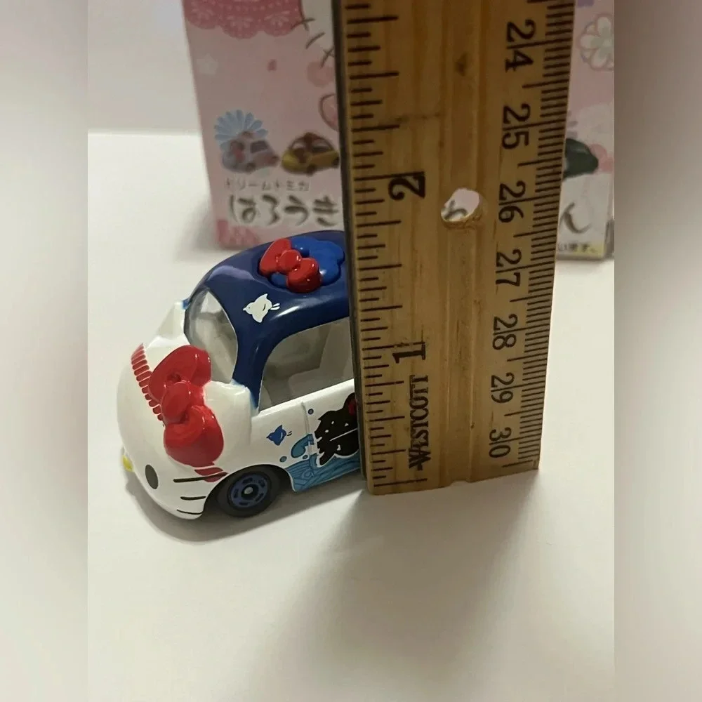 Takara Tomy Sanrio Hello Kitty DieCast Car